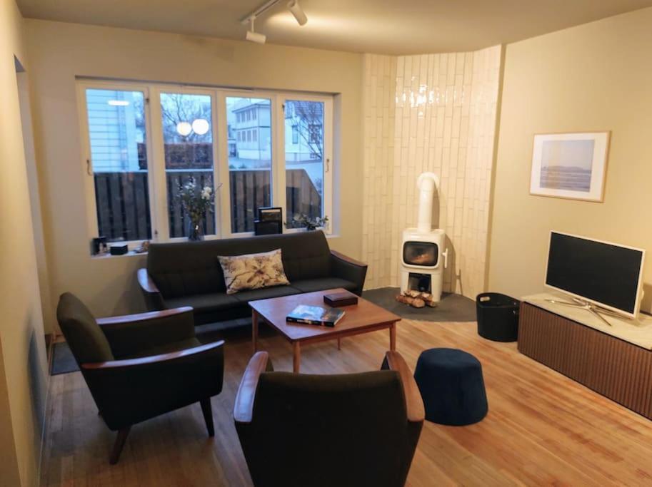 Sjarmerende, Sentrumsnaer Leilighet Stavanger Luaran gambar